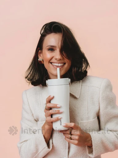 EQUA CARRY puodelis Off-White, 600 ml | internetinevaistine.lt