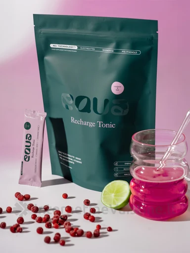 Elektrolitų gėrimas EQUA Spanguolių ir žaliųjų citrinų skonio, 20 paketėlių | internetinevaistine.lt